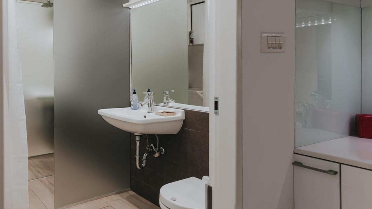 Salon Apartment In Dorcol Historical Belgrád Kültér fotó