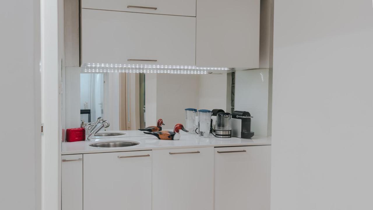 Salon Apartment In Dorcol Historical Belgrád Kültér fotó